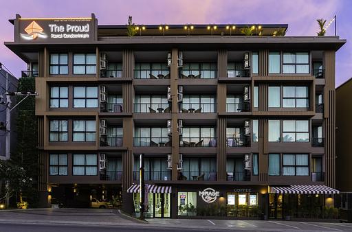 1 спальня кондо Раваи