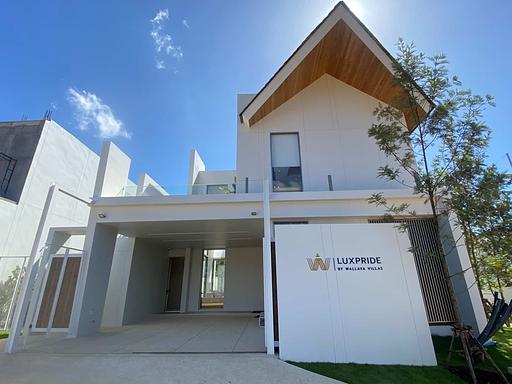 LuxPride 3 by Wallaya Villas