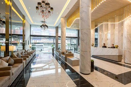 The Bay and Beach Club 3